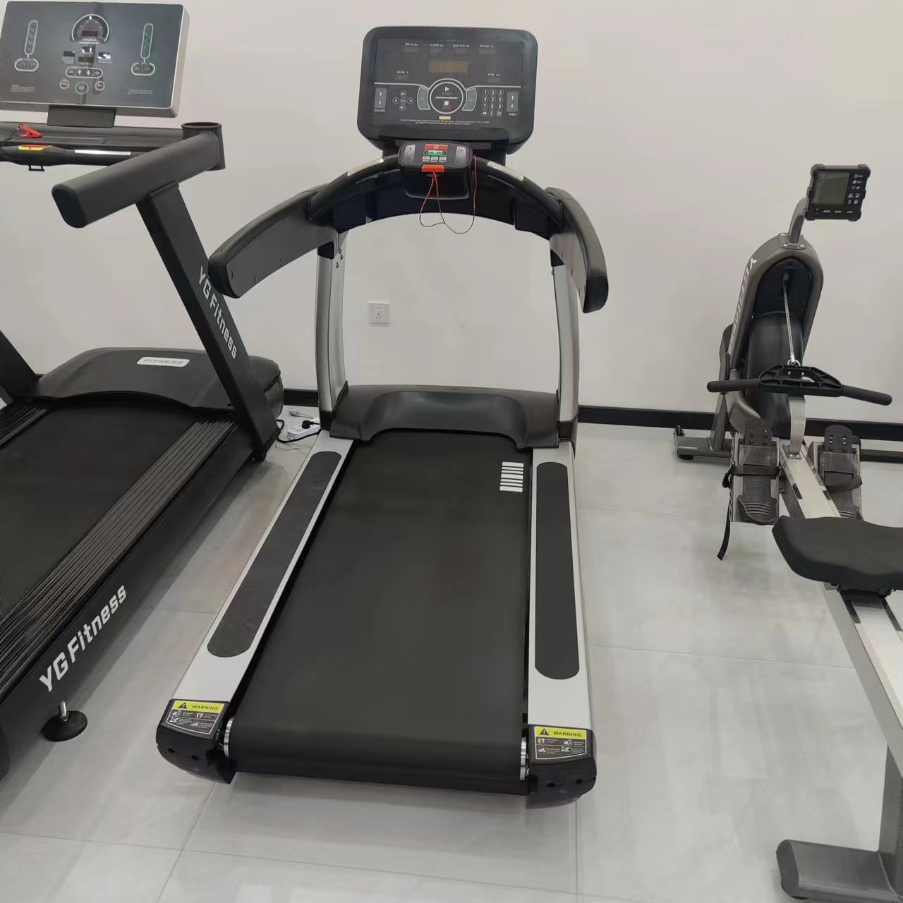 Gym Use Electric Treadmill 3 H - đánh giá và giá Running Gear Gym